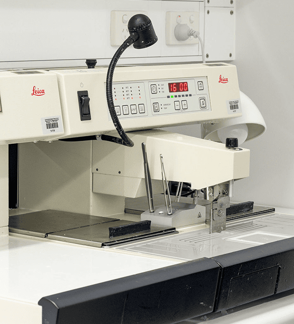 Embedding Station - Translational Research Institute